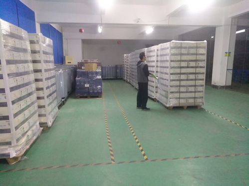 坪山保稅倉紅酒報(bào)關(guān)公司,進(jìn)口紅酒保稅倉貼標(biāo)