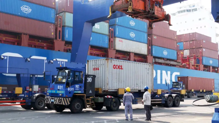 海南集運(yùn)打造定制化數(shù)字化全鏈產(chǎn)品 助力重點(diǎn)石化企業(yè)&ldquo;鏈通世界&rdquo;